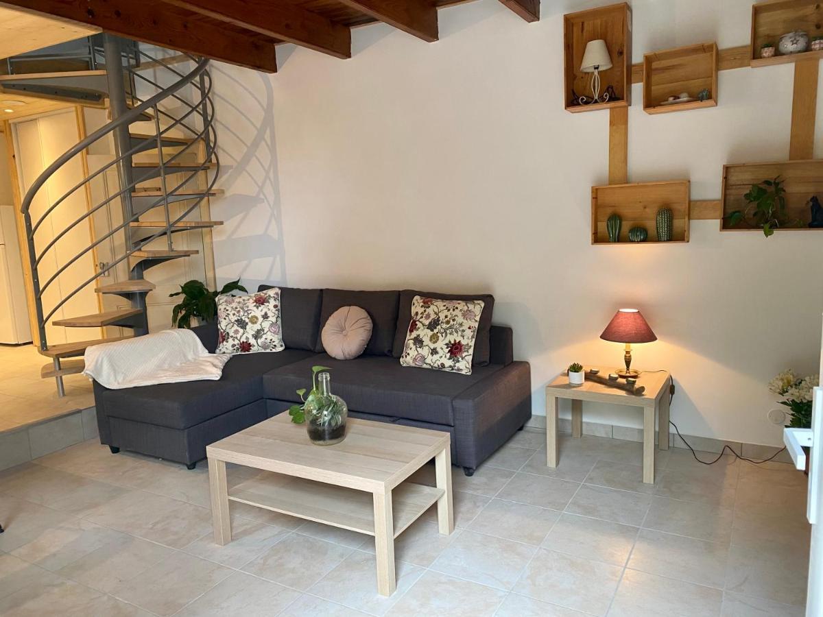 Gite Confort A Lamothe D Ales Lavergne  Exterior photo